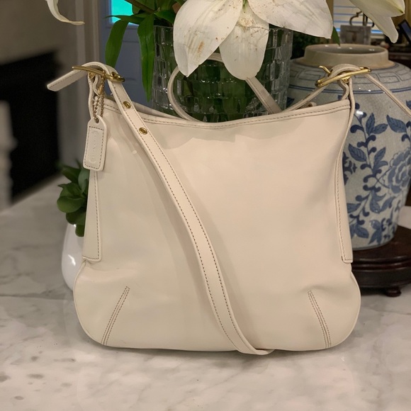Coach Handbags - VINTAGE COACH SLIM LINE DUFFLE LEATHER BAG